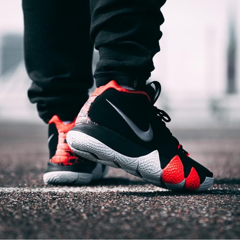 🏀 Kyrie 4